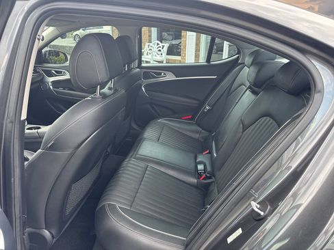 Used 2019 Genesis G70 2.0T Advanced w/ Elite Package RWD image 17