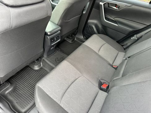 Used 2025 Toyota RAV4 XLE w/ Convenience Package AWD/4WD image 12