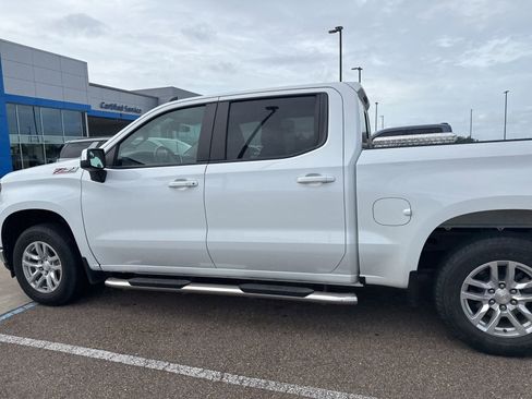 Used 2020 Chevrolet Silverado 1500 LT w/ All-Star Edition AWD/4WD image 7