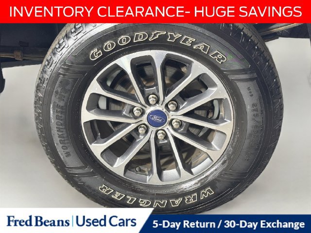 Used 2020 Ford F150 XLT w/ Equipment Group 302A Luxury AWD/4WD image 36