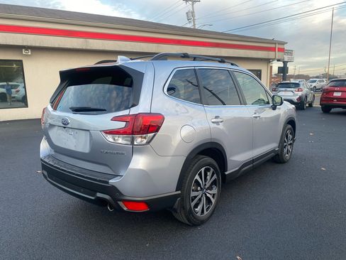 Used 2021 Subaru Forester Limited w/ Popular Package #3 image 5
