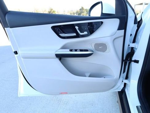 New 2026 Mercedes-Benz GLC 300 image 24