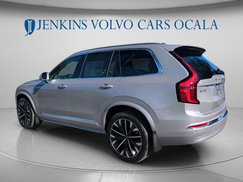 New 2026 Volvo XC90 T8 Plus image 5
