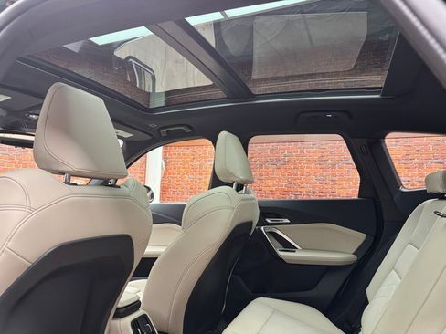 Certified 2025 BMW X1 xDrive28i w/ Technology Package image 23