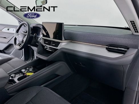 New 2026 Ford Explorer Active image 30