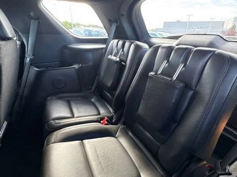 Used 2015 Ford Explorer XLT w/ Equipment Group 202B AWD/4WD image 19