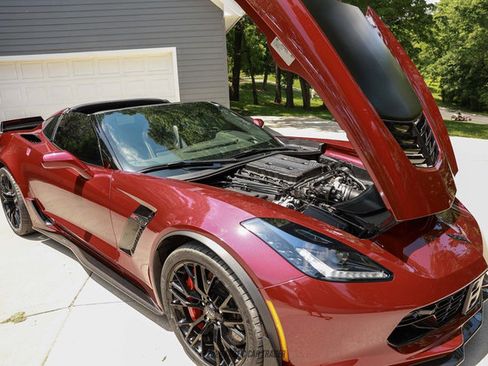 Used 2017 Chevrolet Corvette Z06 RWD image 24