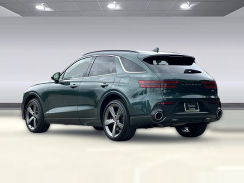 Used 2023 Genesis GV70 2.5T w/ Sport Prestige Package AWD/4WD image 3