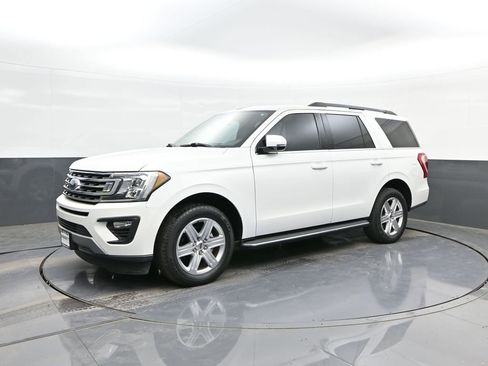 Used 2020 Ford Expedition XLT w/ Equipment Group 202A image 1