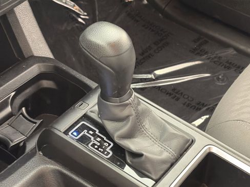 Used 2023 Toyota Tacoma SR AWD/4WD image 14
