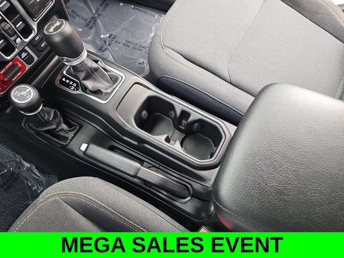 Used 2024 Jeep Wrangler Unlimited Sport AWD/4WD image 23