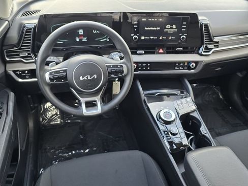Used 2023 Kia Sportage LX image 23