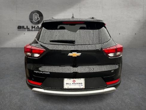 Used 2023 Chevrolet TrailBlazer LT FWD image 7