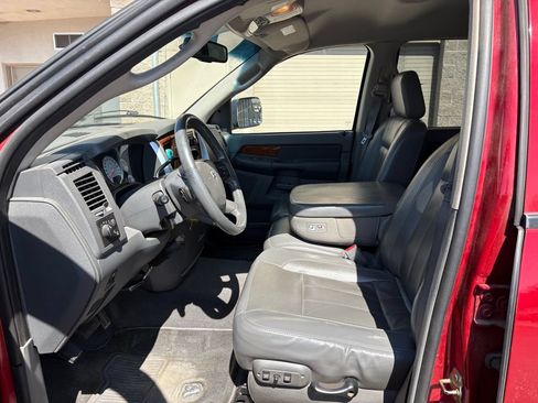 Used 2006 Dodge Ram 2500 Truck Laramie AWD/4WD image 17