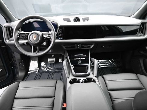New 2026 Porsche Cayenne S AWD/4WD image 6
