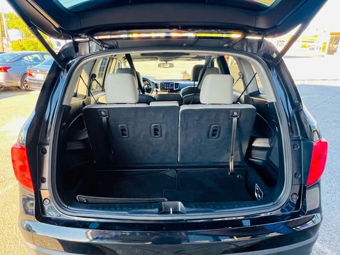 Used 2017 Honda Pilot EX-L image 7