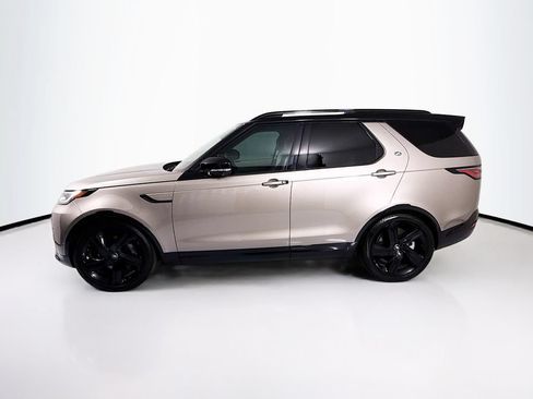 Used 2025 Land Rover Discovery Dynamic SE AWD/4WD image 8