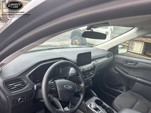 Used 2023 Ford Escape Active AWD/4WD image 10