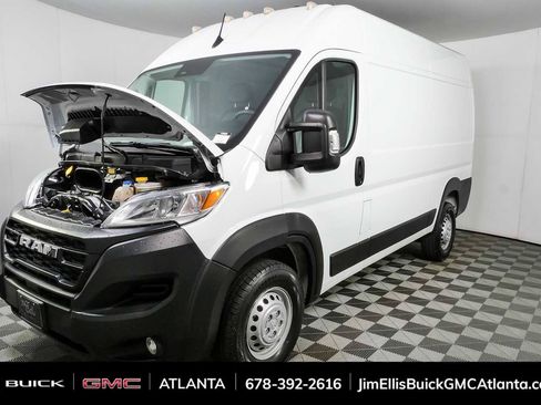 Used 2024 RAM ProMaster 2500 w/ Convenience Group FWD image 27