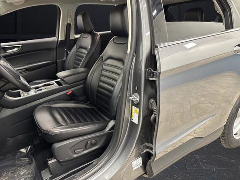 Used 2024 Ford Edge SEL image 4