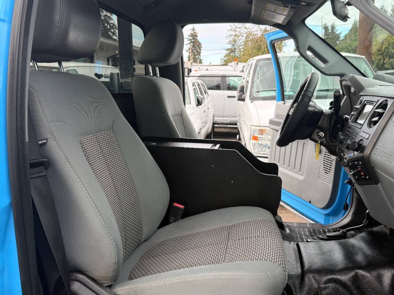 Used 2012 Ford F350 XL w/ Trailer Tow Pkg AWD/4WD image 48