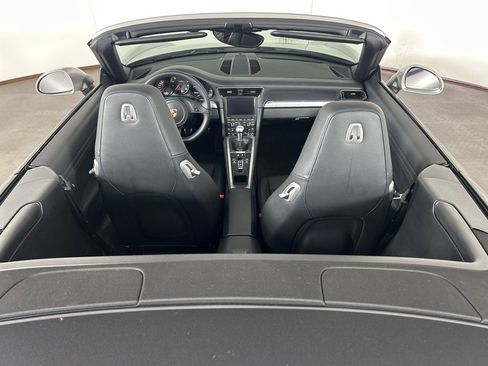 Used 2012 Porsche 911 Carrera image 13