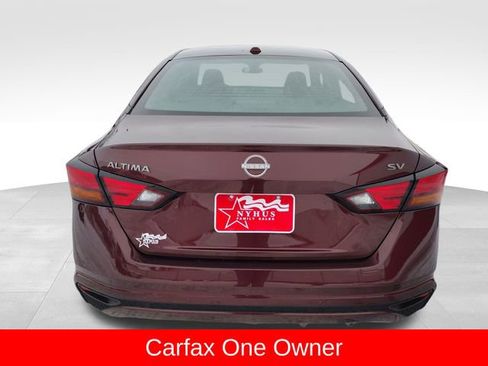 Used 2024 Nissan Altima 2.5 SV image 6