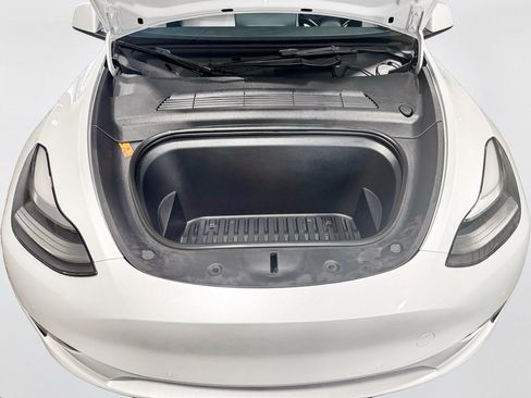 Used 2022 Tesla Model Y Performance AWD/4WD image 23
