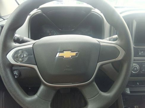 Used 2022 Chevrolet Colorado W/T w/ WT Convenience Package RWD image 20