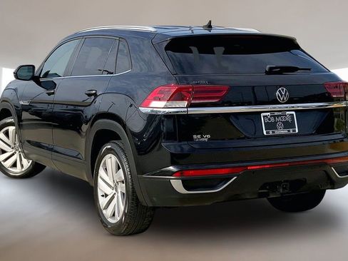 Used 2020 Volkswagen Atlas Cross Sport SE w/ Towing Package image 13