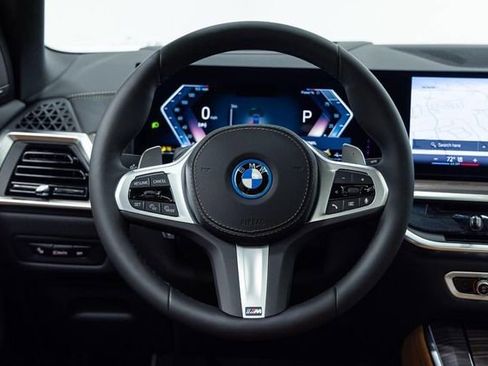 New 2026 BMW X5 xDrive50e w/ M Sport Package image 17