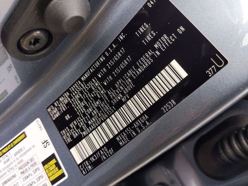 Used 2023 Toyota Corolla Cross LE w/ Moonroof Package image 24