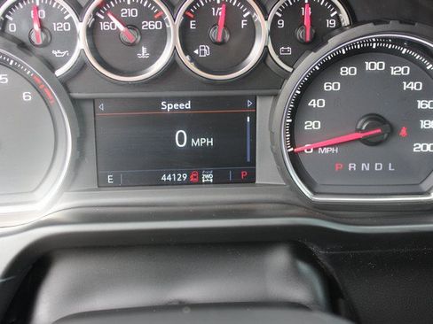 Used 2020 Chevrolet Silverado 1500 RST w/ True North Edition AWD/4WD image 9