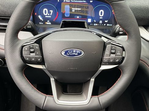 New 2026 Ford Explorer ST-Line w/ ST-Line Street Pack AWD/4WD image 17