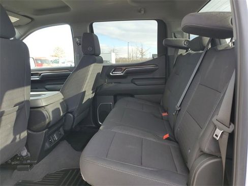 Certified 2024 Chevrolet Silverado 1500 LT image 24