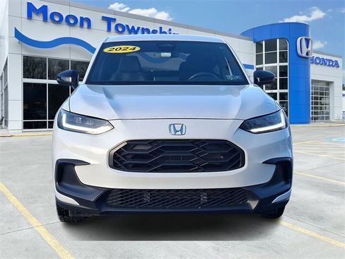 Used 2024 Honda HR-V Sport image 2