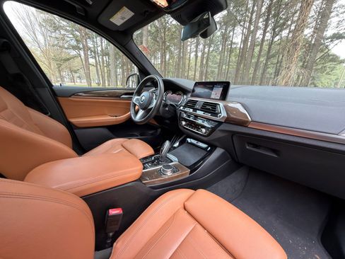 Used 2019 BMW X3 M40i w/ Premium Package image 18