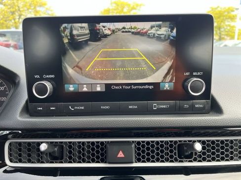 Used 2025 Honda Civic Sport image 25