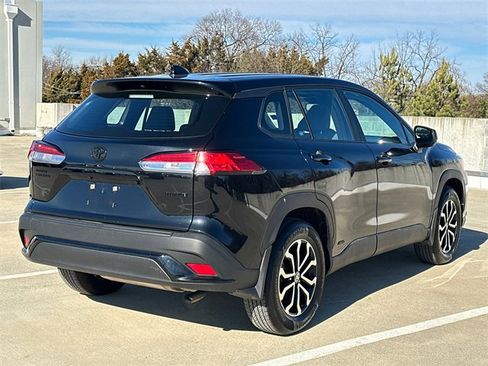Used 2024 Toyota Corolla Cross S image 4