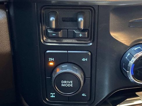 Used 2025 Ford F250 King Ranch AWD/4WD image 28