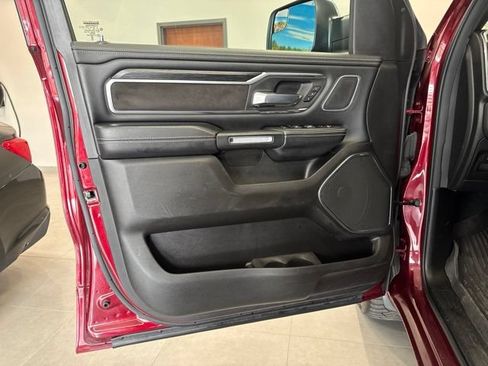 Used 2024 RAM 1500 Laramie AWD/4WD image 24