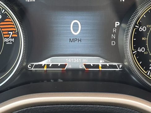 Used 2017 Jeep Cherokee Limited AWD/4WD image 26