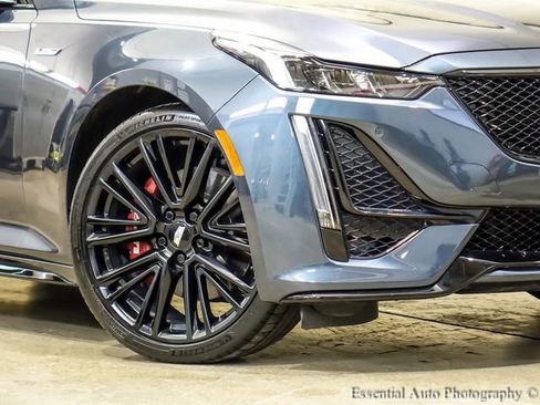 Certified 2022 Cadillac CT5 V w/ Premium Package image 4