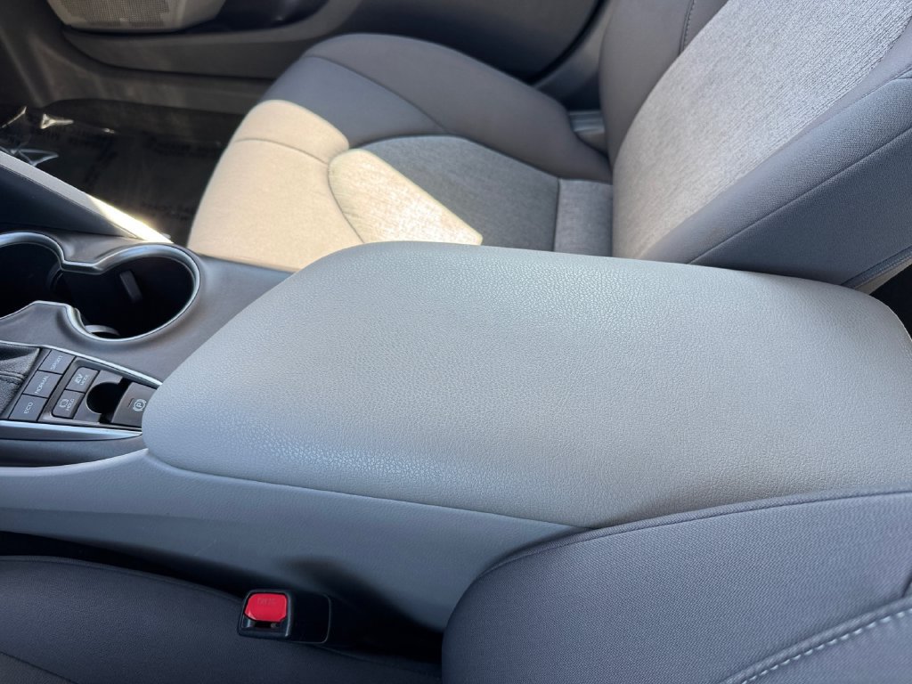 Certified 2021 Toyota Camry LE FWD image 27