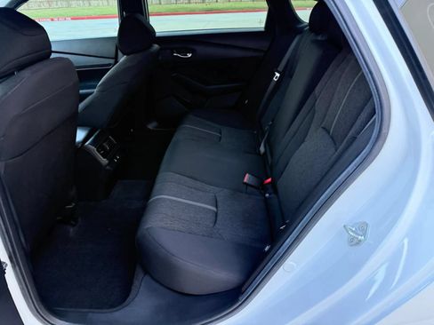 Used 2025 Honda Accord Sport image 14