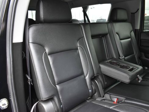 Used 2019 Chevrolet Suburban LT AWD/4WD image 30