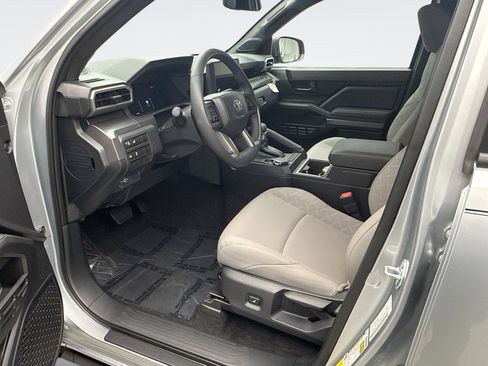 Used 2024 Toyota Tacoma SR5 image 10
