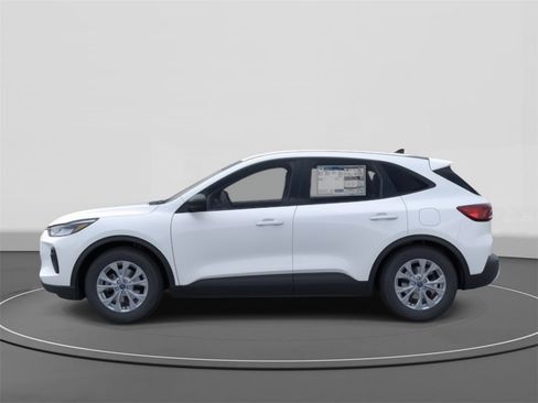 New 2025 Ford Escape Active image 3
