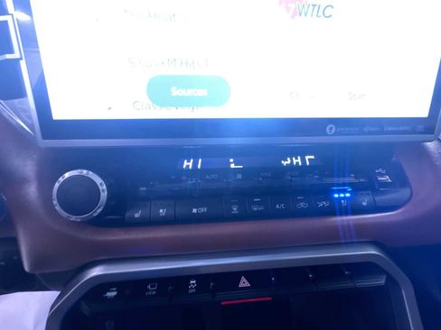 Used 2024 Toyota Tundra 1794 Edition image 26