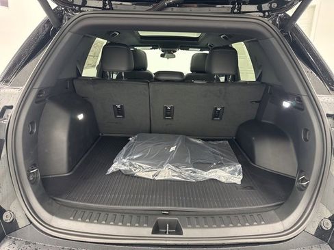 New 2026 Chevrolet Equinox LT w/ Convenience Package II image 28